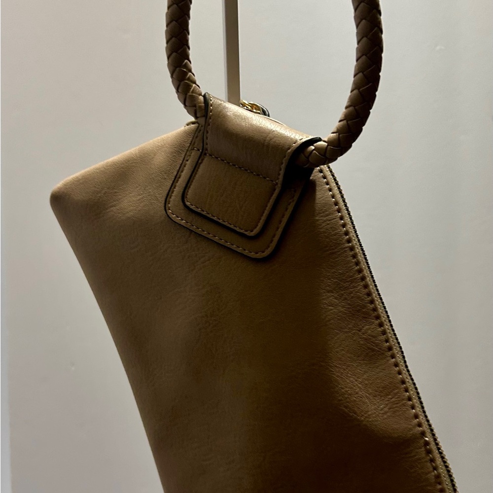 Cuff Handle Tassel Wristlet Clutch - Picture 3 of 6